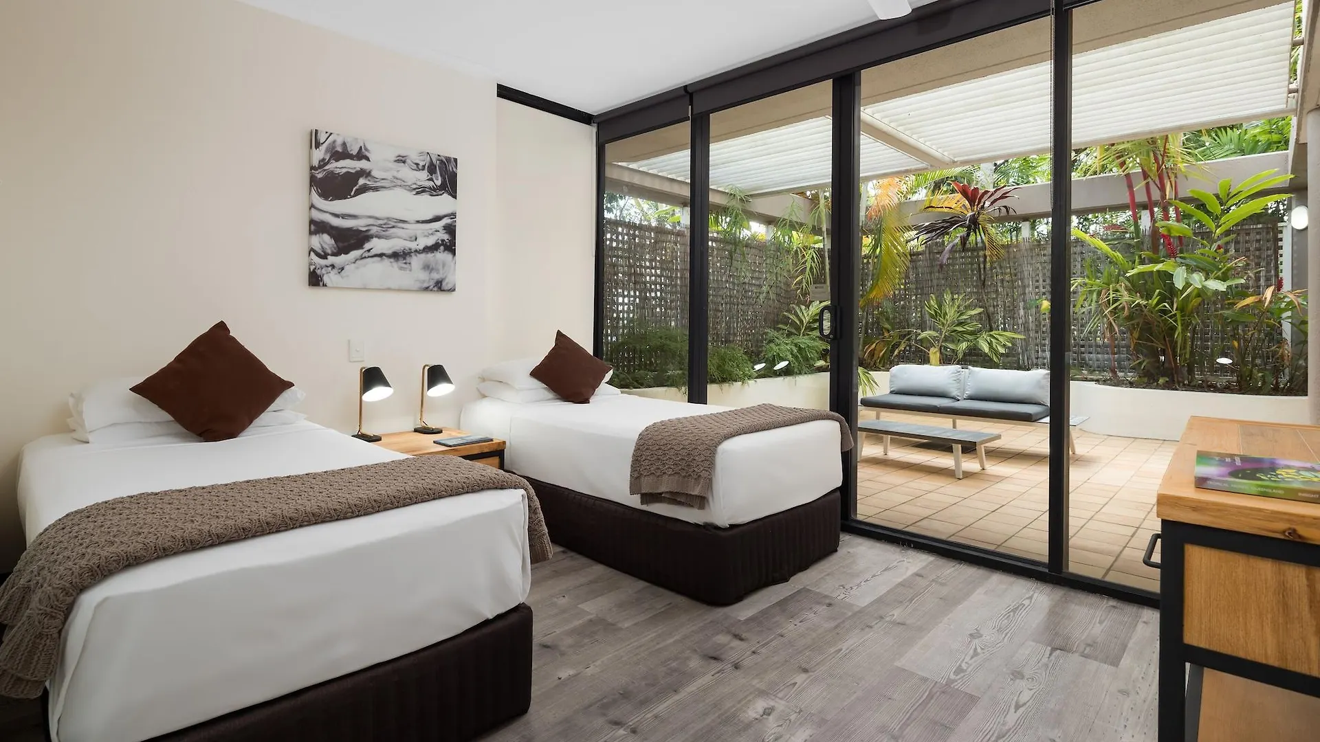 Rydges Esplanade Resort Cairns