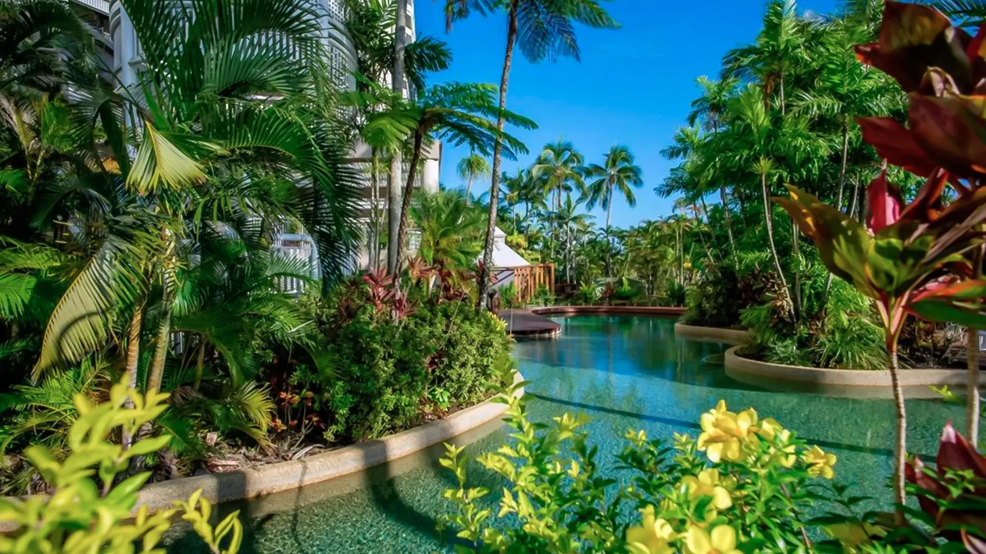 Rydges Esplanade Resort Cairns