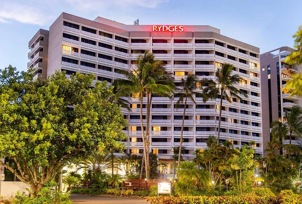 Rydges Esplanade Resort Cairns Hotel