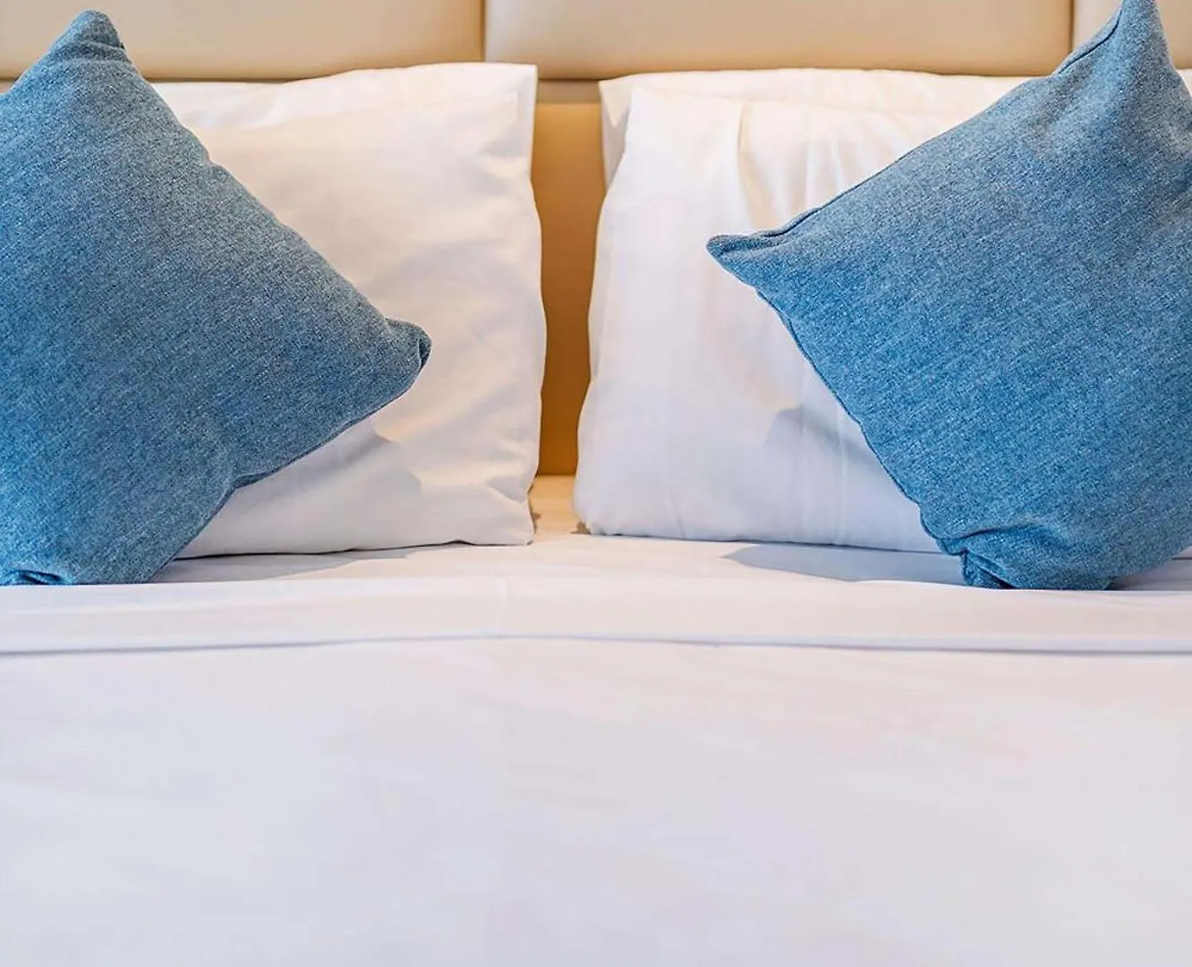 Rydges Esplanade Resort Cairns Hotel