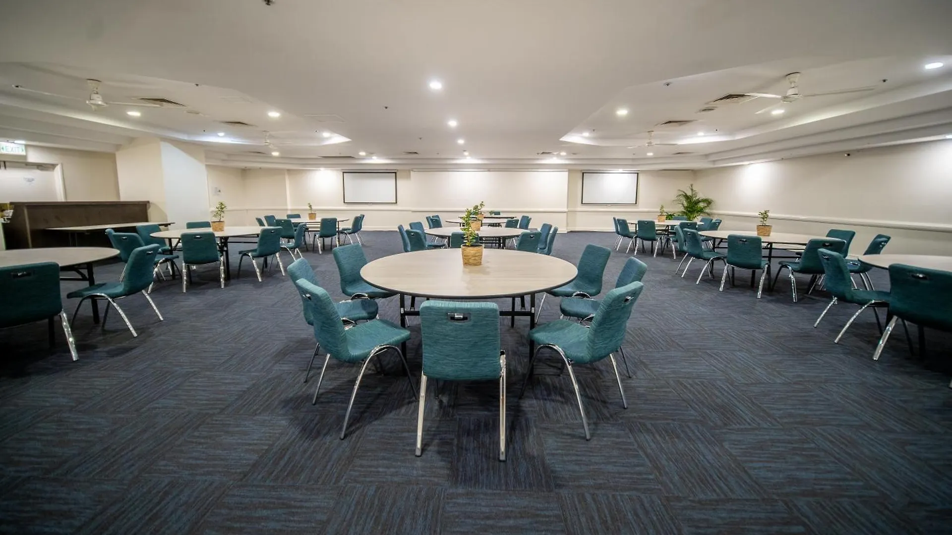 Rydges Esplanade Resort Cairns
